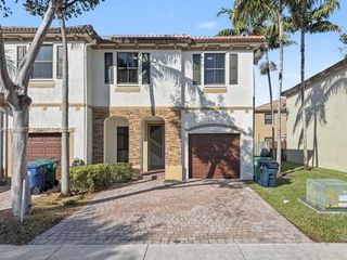 23530 SW 113th Path, Homestead, FL 33032