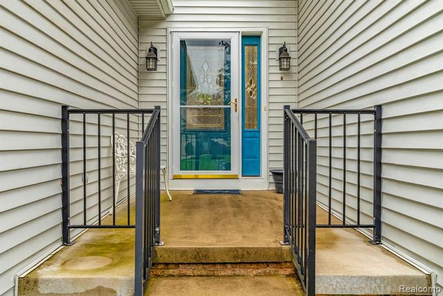 3107 Aberdeen Court, Port Huron, MI 48060