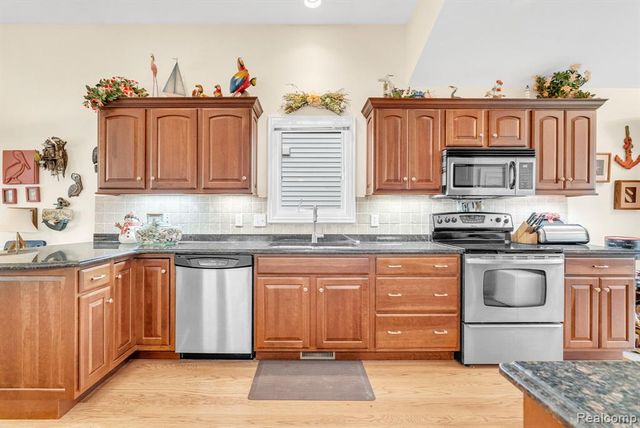 3107 Aberdeen Court, Port Huron, MI 48060