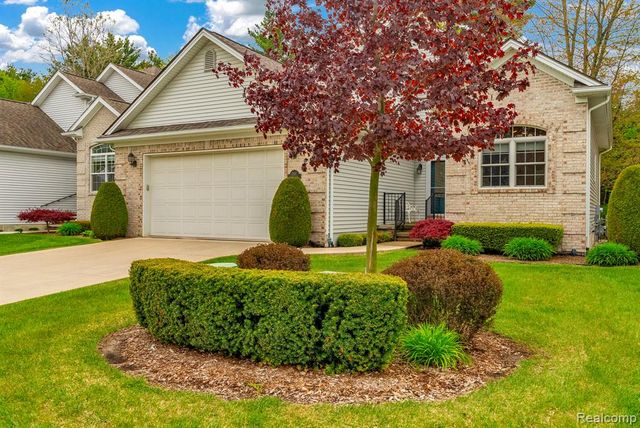 3107 Aberdeen Court, Port Huron, MI 48060