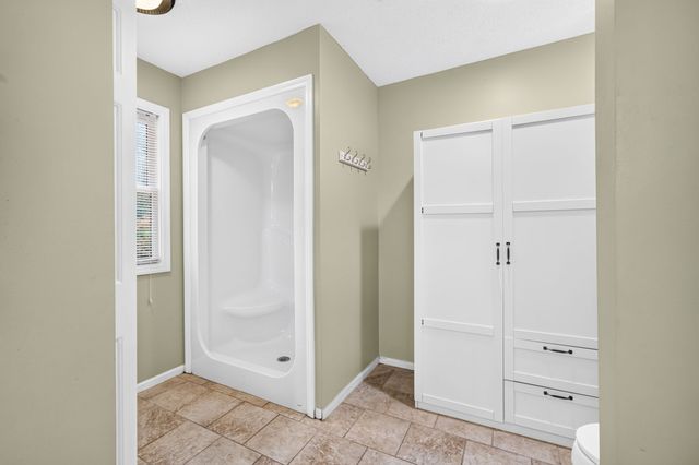 1945 Forest Cir, SW, Cookeville, TN 38506