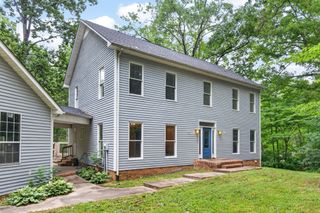 1945 Forest Cir, SW, Cookeville, TN 38506