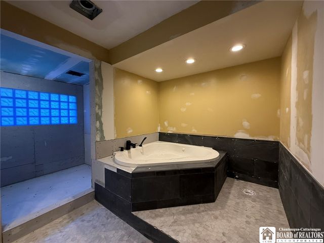 169 Hallock Street, Jamestown, NY 14701