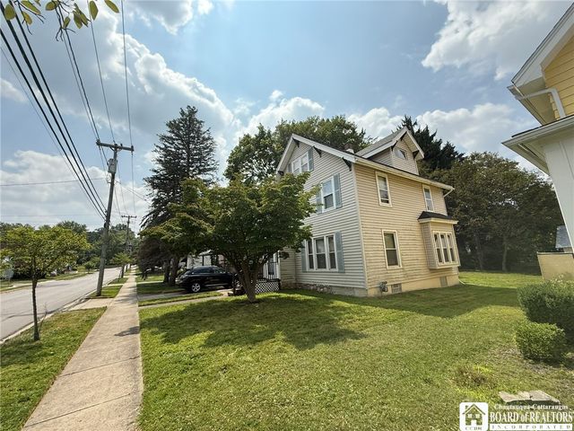 169 Hallock Street, Jamestown, NY 14701