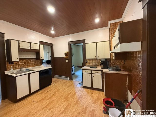 169 Hallock Street, Jamestown, NY 14701