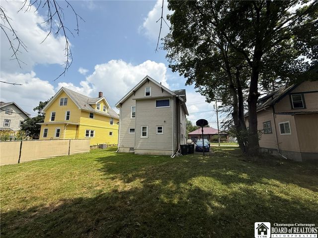 169 Hallock Street, Jamestown, NY 14701