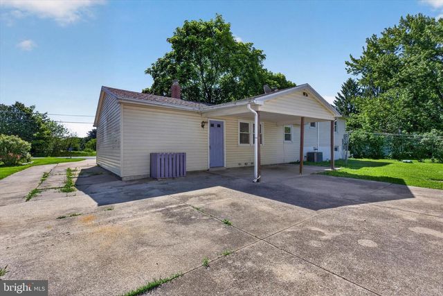 175 MONROE VALLEY DR, Jonestown, PA 17038