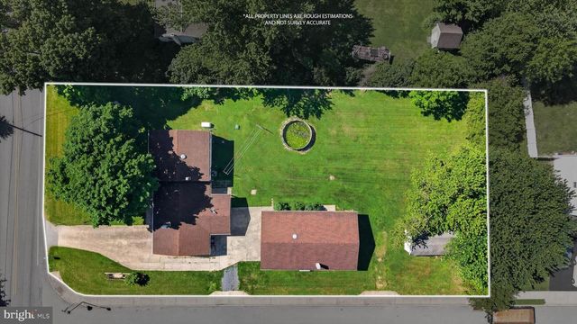 175 MONROE VALLEY DR, Jonestown, PA 17038
