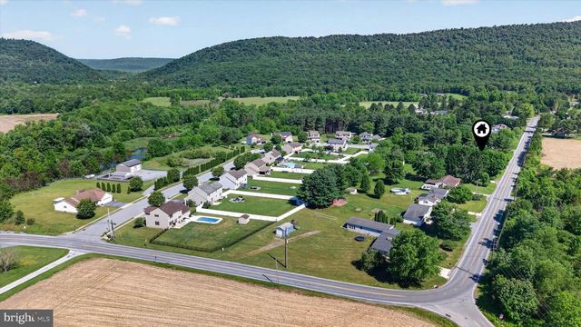 175 MONROE VALLEY DR, Jonestown, PA 17038