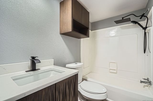 11630 Cooksey, Adkins, TX 78101