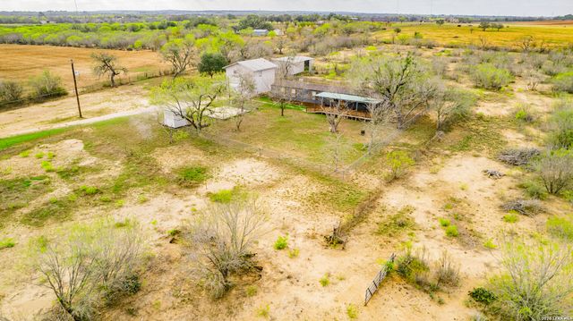 11630 Cooksey, Adkins, TX 78101