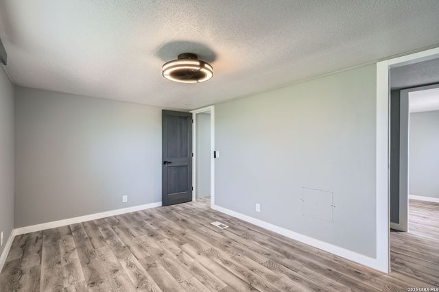 11630 Cooksey, Adkins, TX 78101