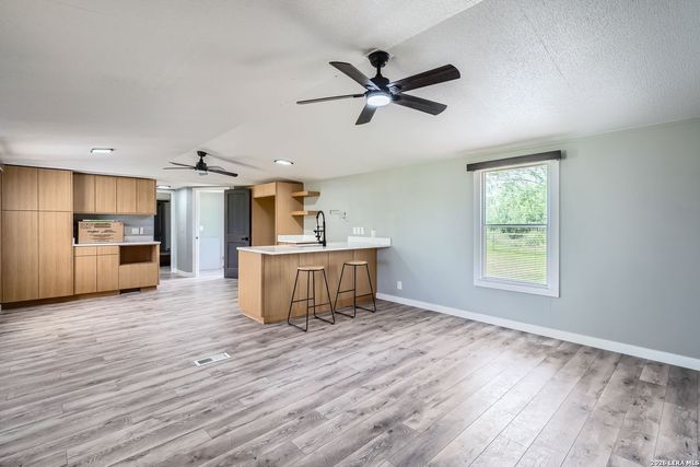 11630 Cooksey, Adkins, TX 78101