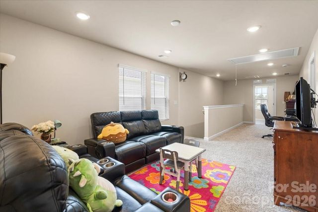 613 Cedar Knoll Circle, Pineville, NC 28134