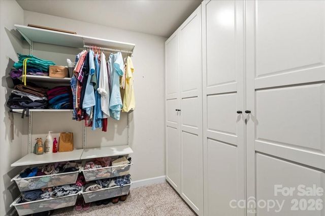 613 Cedar Knoll Circle, Pineville, NC 28134