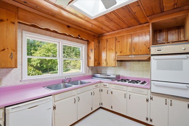 160 Denton Street, Columbus, NC 28722