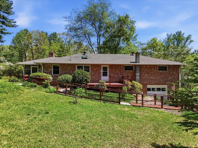 160 Denton Street, Columbus, NC 28722