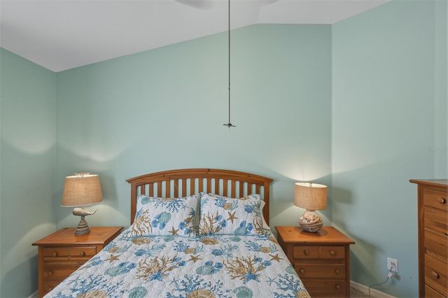 871 AMBER COURT, The Villages, FL 32163