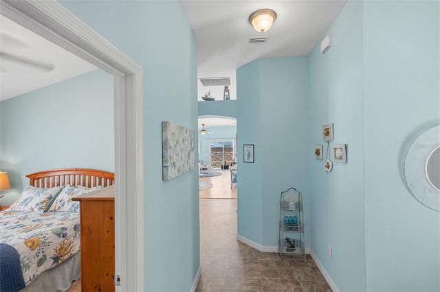 871 AMBER COURT, The Villages, FL 32163