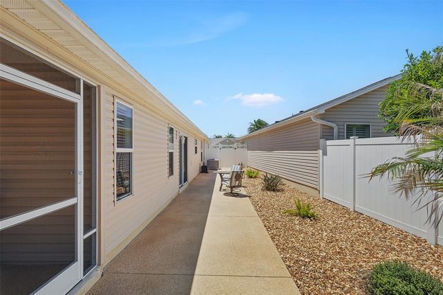 871 AMBER COURT, The Villages, FL 32163