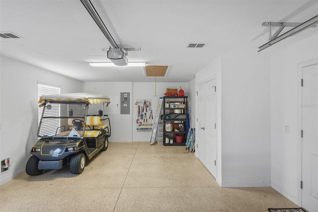 871 AMBER COURT, The Villages, FL 32163