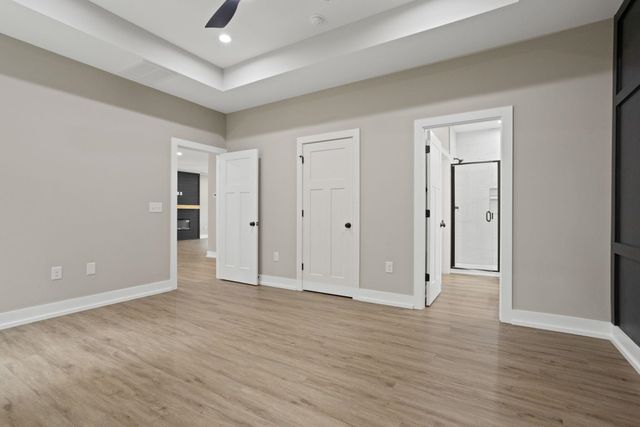 8 Pinewood Drive, Taylors, SC 29687