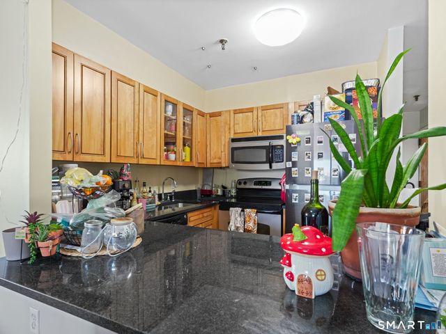 51 Schuyler Avenue APT 5C, Stamford, CT 06902