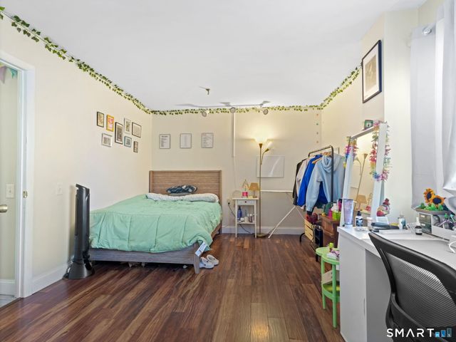 51 Schuyler Avenue APT 5C, Stamford, CT 06902