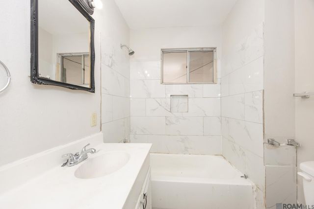 3324 Crestaire Dr, Baton Rouge, LA 70814