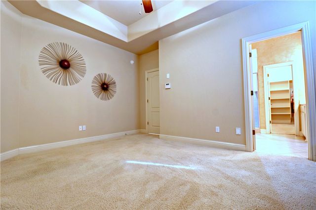 5500 Lanshire Drive, Rogers, AR 72758