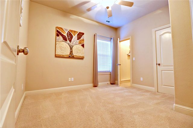 5500 Lanshire Drive, Rogers, AR 72758