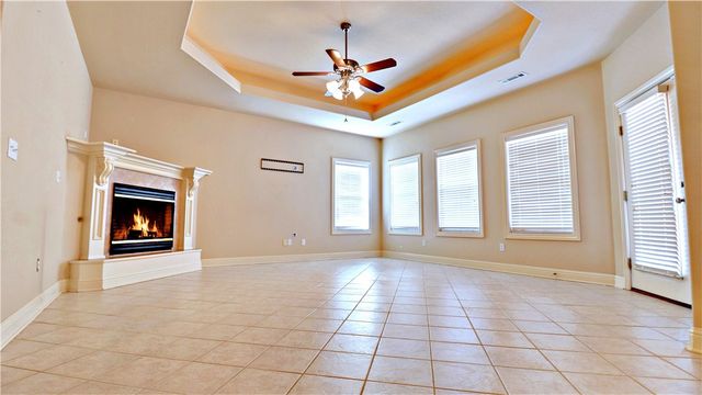 5500 Lanshire Drive, Rogers, AR 72758