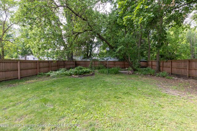 420 E Henry Street, Charlotte, MI 48813