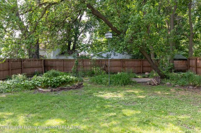 420 E Henry Street, Charlotte, MI 48813