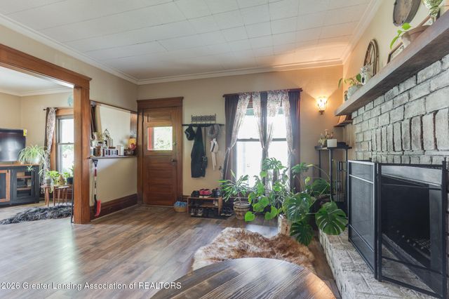 420 E Henry Street, Charlotte, MI 48813