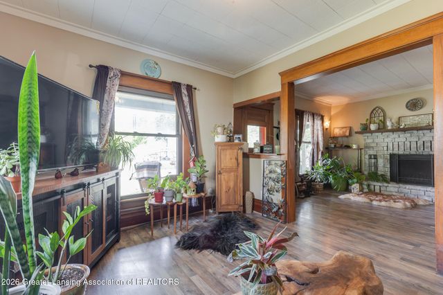 420 E Henry Street, Charlotte, MI 48813