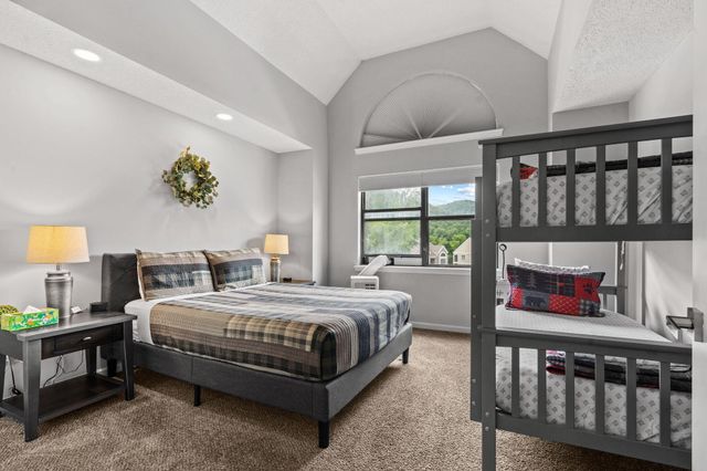 305 Wimbledon Drive 8, Branson, MO 65616