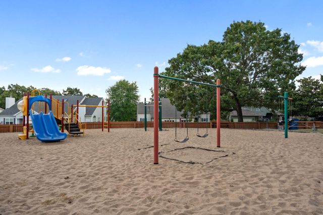 305 Wimbledon Drive 8, Branson, MO 65616