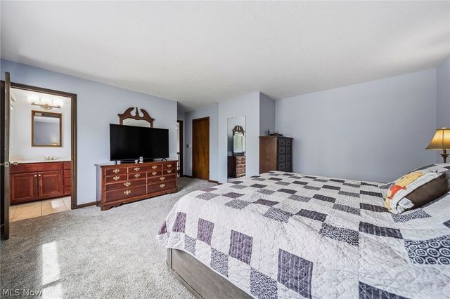 10610 Ridgewater Drive, Concord Twp, OH 44077