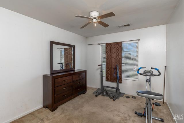 10727 Sunset Ranch Drive, Bakersfield, CA 93311