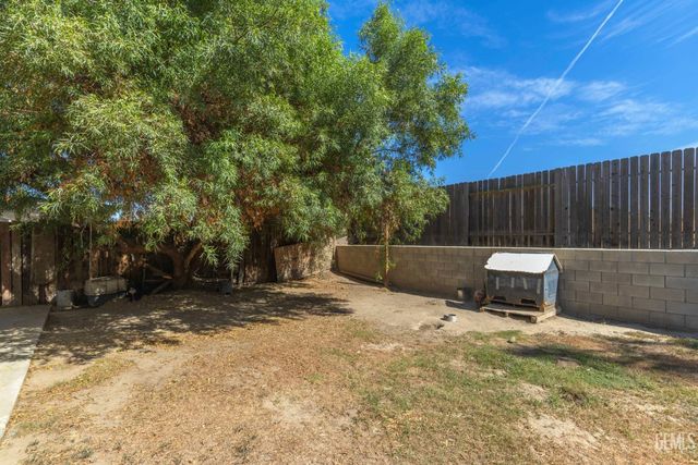10727 Sunset Ranch Drive, Bakersfield, CA 93311
