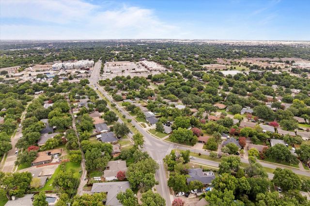 214 Easton Road, Dallas, TX 75218