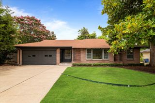 214 Easton Road, Dallas, TX 75218