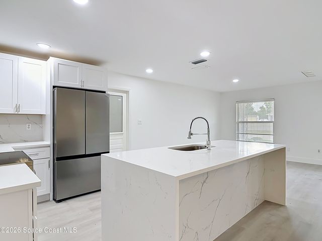 930 Troy Drive, Deltona, FL 32725