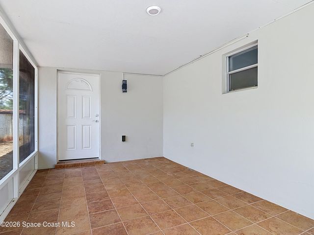 930 Troy Drive, Deltona, FL 32725