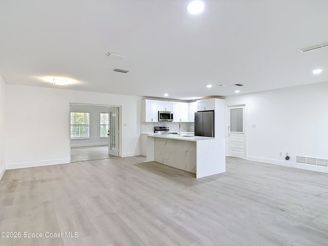 930 Troy Drive, Deltona, FL 32725