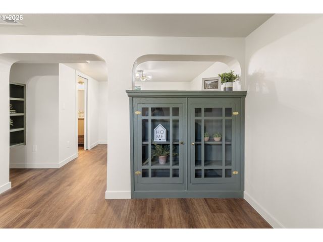 2100 KAUFFMAN Ave, Vancouver, WA 98660