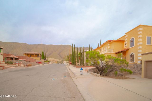 4744 Excalibur Drive, El Paso, TX 79902