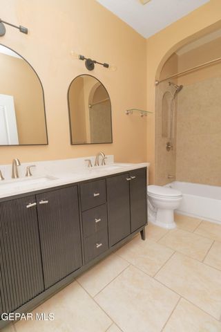 4744 Excalibur Drive, El Paso, TX 79902