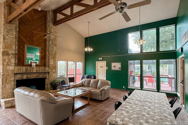 3843 Barrington St Apt 163P, San Antonio, TX 78217